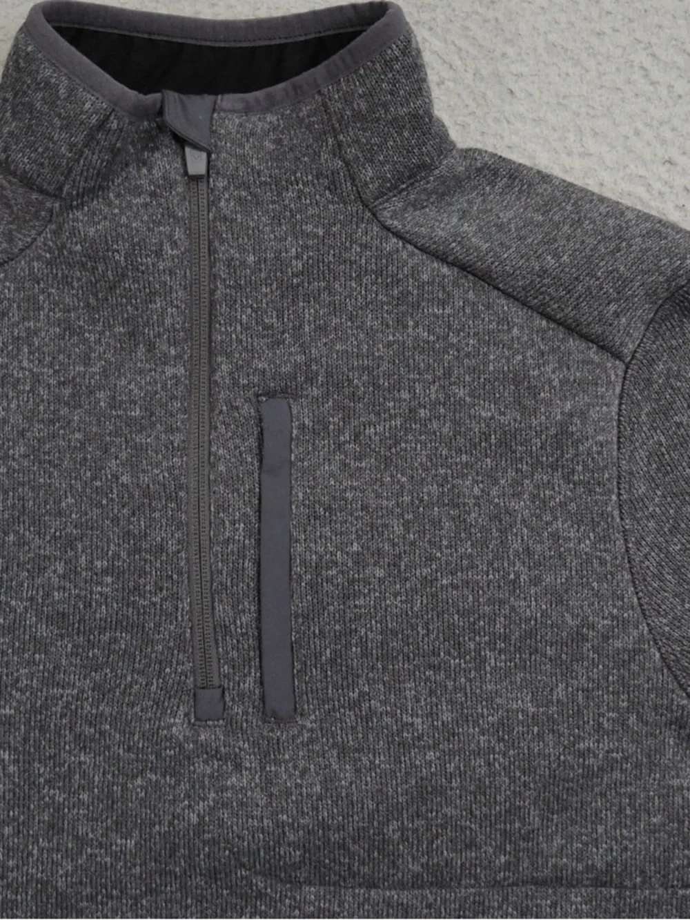 Figs Men's Heathered Dark Gray Quarter-Zip Sweater
